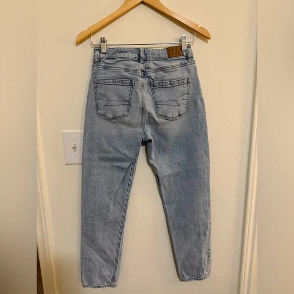 American Eagle Outfitters Light Blue Denim Shorts - Picture 4 of 5